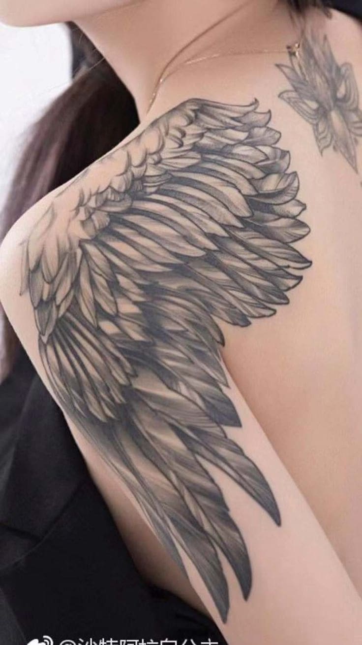 Wing Back Tattoo Ideas 4
