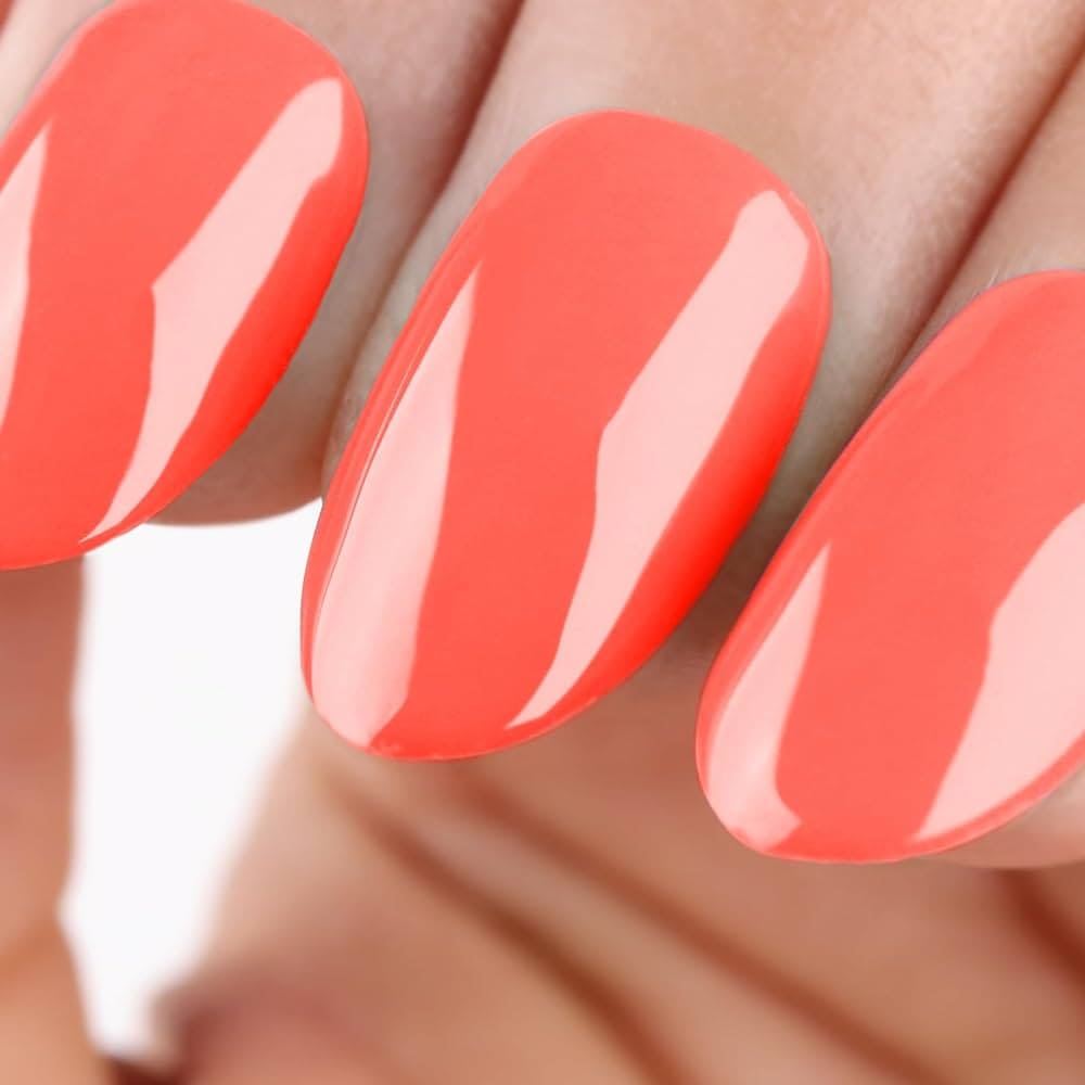 Charming Corals Manicure