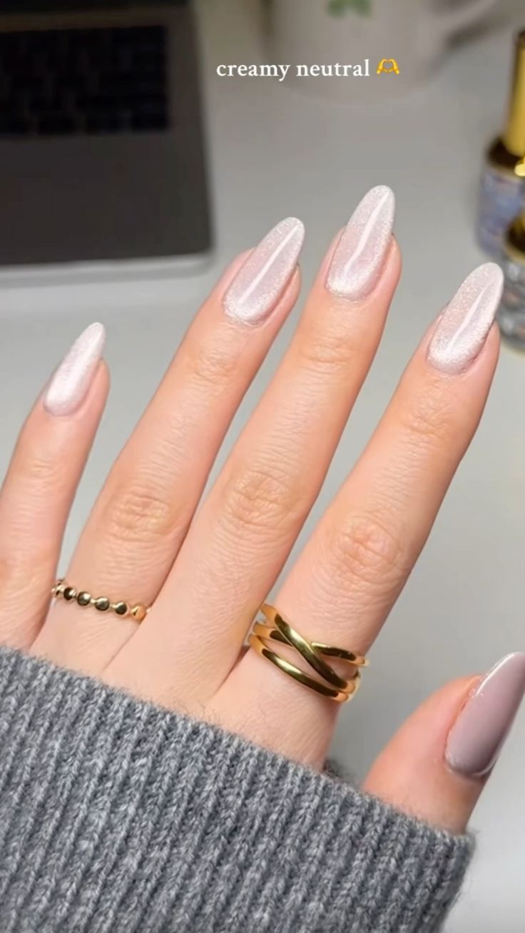 Cat Eye Nude Nails 2