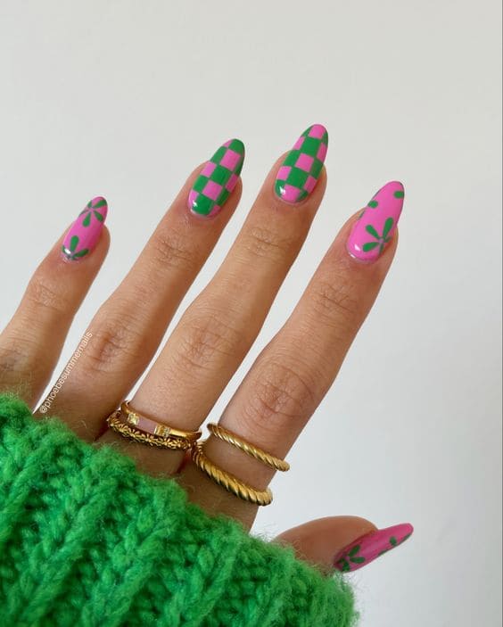 Cool Floral Nails 1