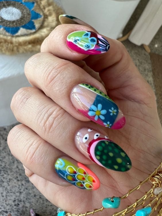 Cool Floral Nails 4