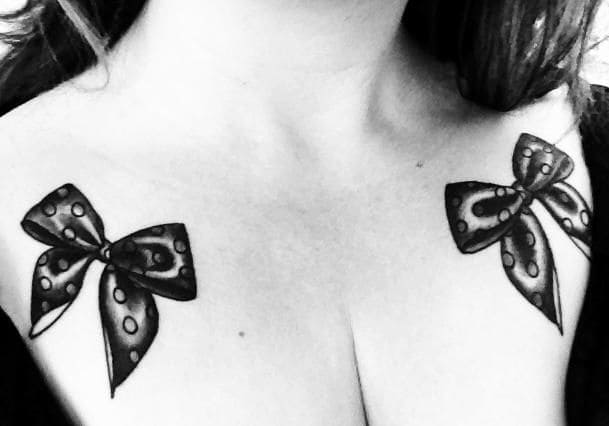 Dainty Bow Inks On Collarbone 2