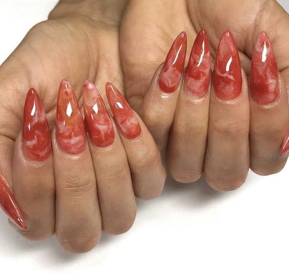 Hip Marbling Manicure 2
