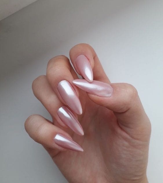 Pinky Pearlescent Nails 1