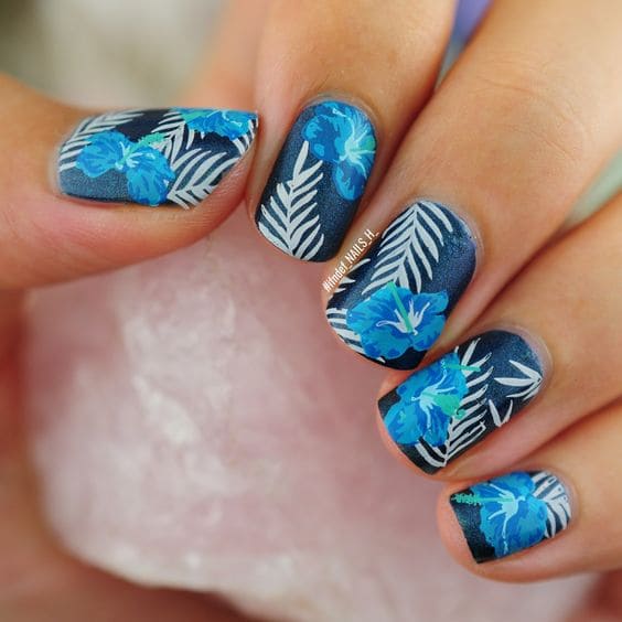 Tropical Blue Nail Art 5