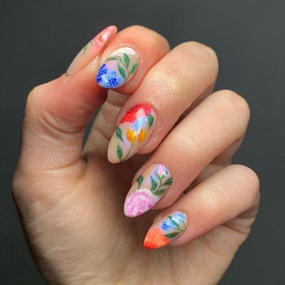 Artistic Flower Nails 7