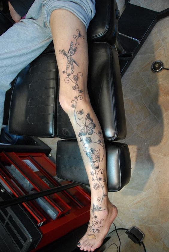 Charming Floral Tattoos On Leg 2