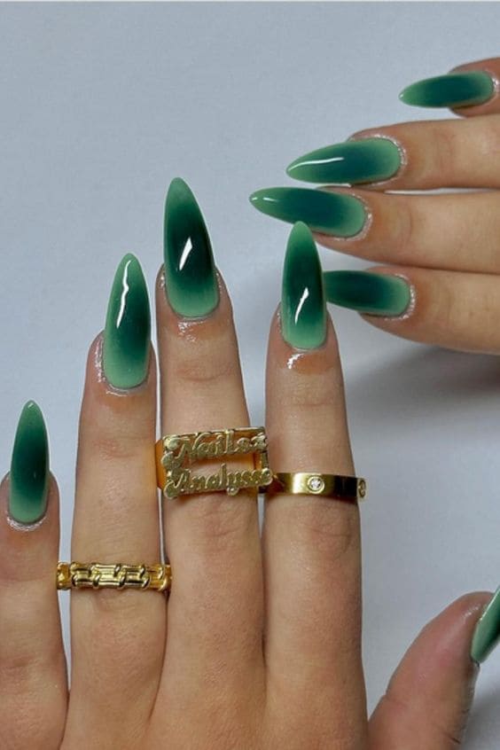 Classy Green Manicures 2