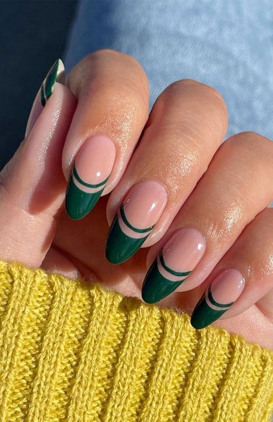 Classy Green Manicures 5