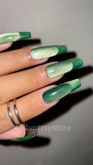 Emerald Cat Eye Nails 5
