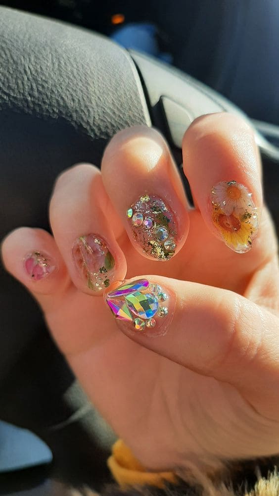 Floral Nail Art With Gold Foil 1
