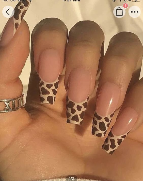 Giraffe Print Nail Art 3