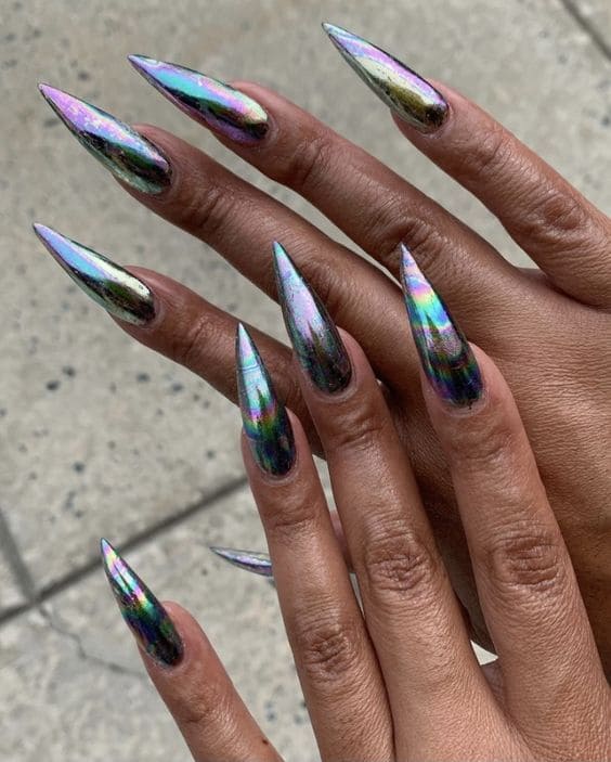 Gradient Chrome Stiletto Manicure 3