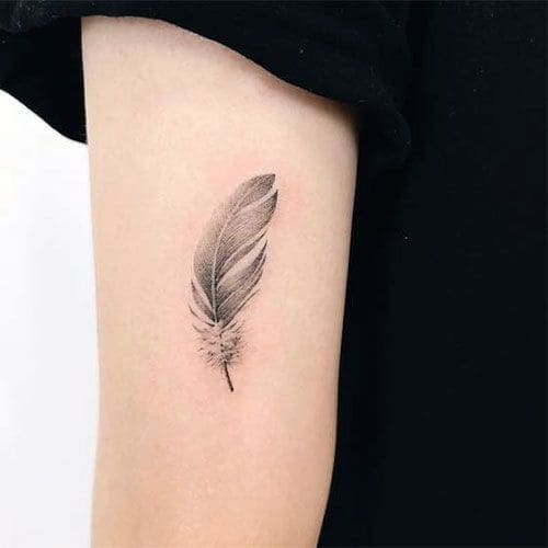 Minimal Feather Tattoo Designs 2
