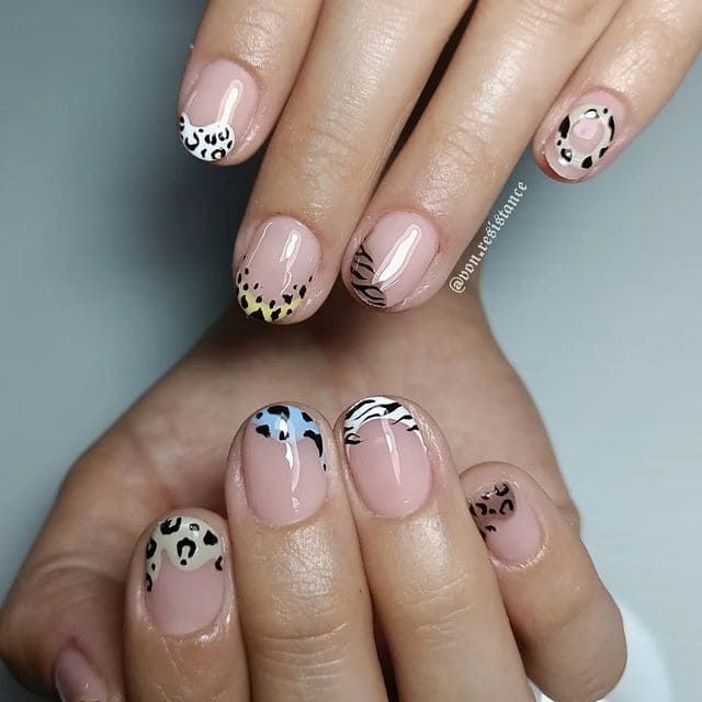 Mixed Animal Print Nail Designs 3