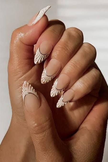 Seashell Nails 2