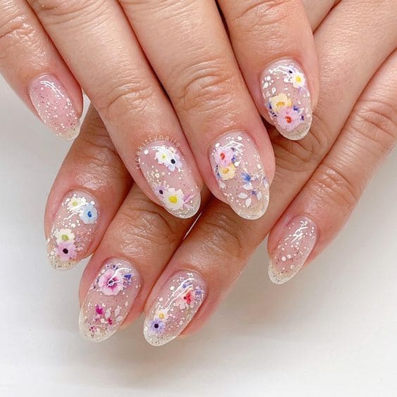 Tiny Flower Manicure 4