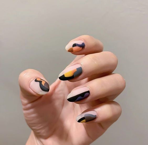 Abstract Matte Manicure 4