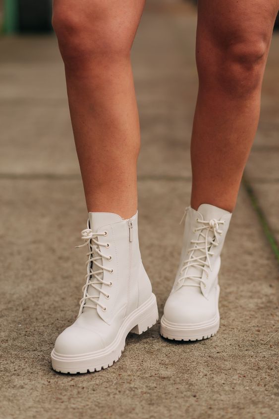 Combat Boots 1