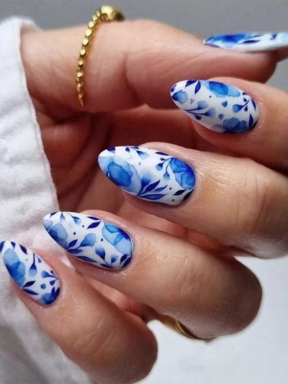 Floral Porcelain Acrylic Nail Set 3