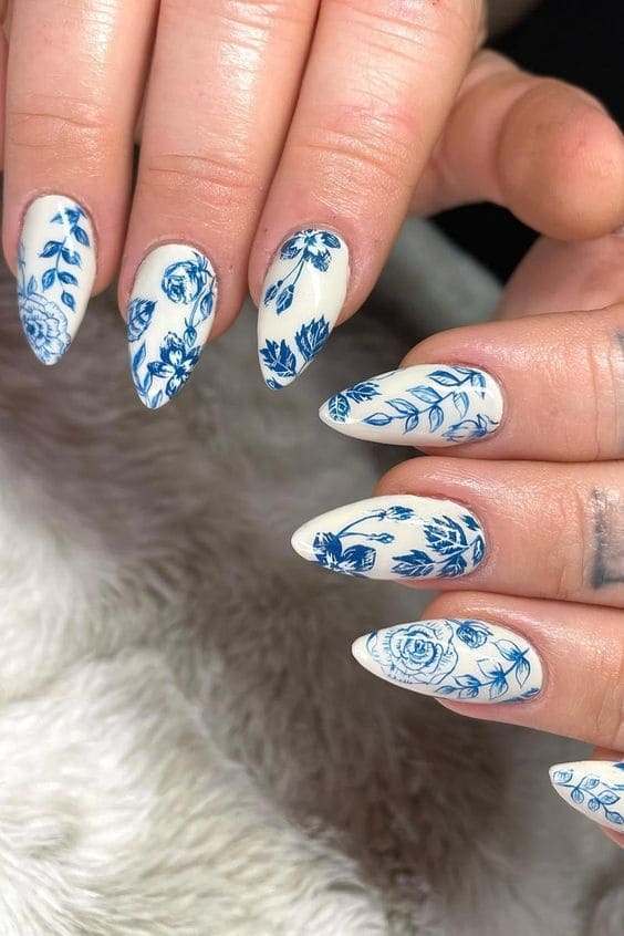 Floral Porcelain Acrylic Nail Set 4