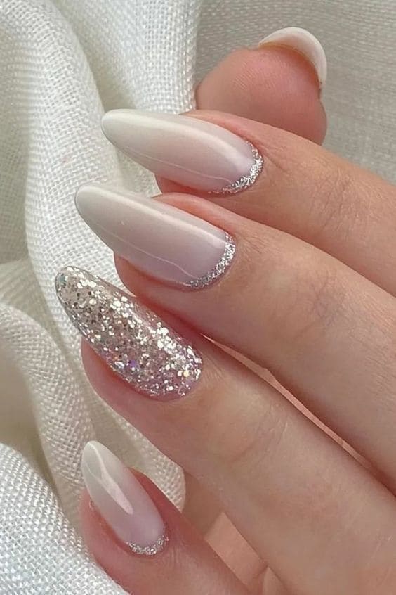 Glitter Accent Nails 6