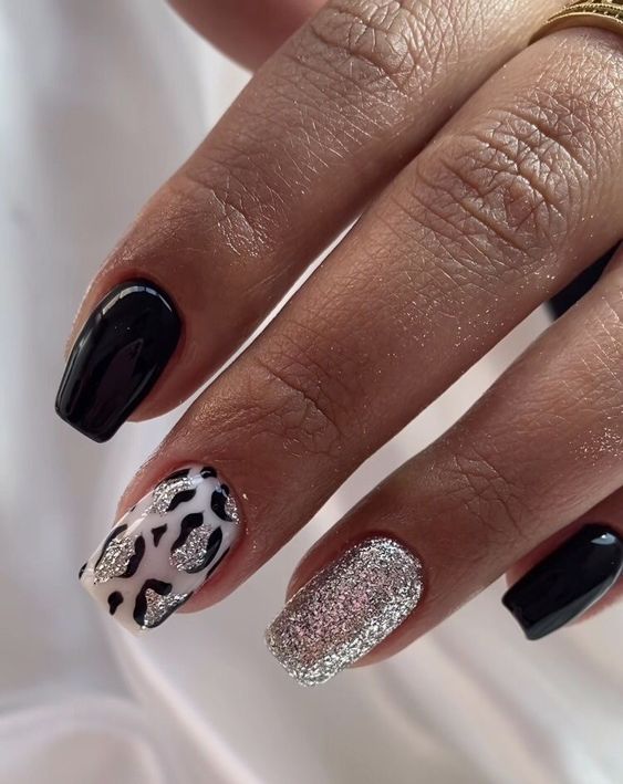 Glitter Leopard Print Nails 2