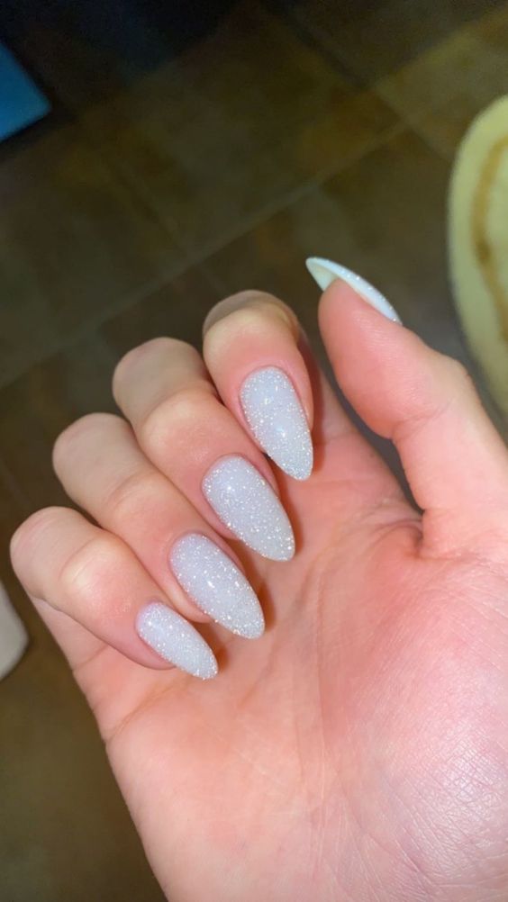 Glitter White Nails 3