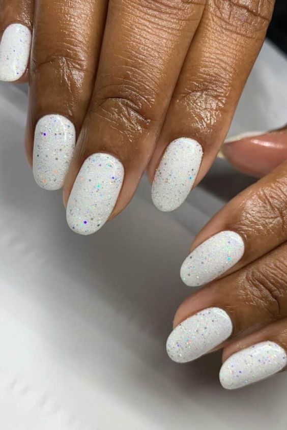 Glitter White Nails 7