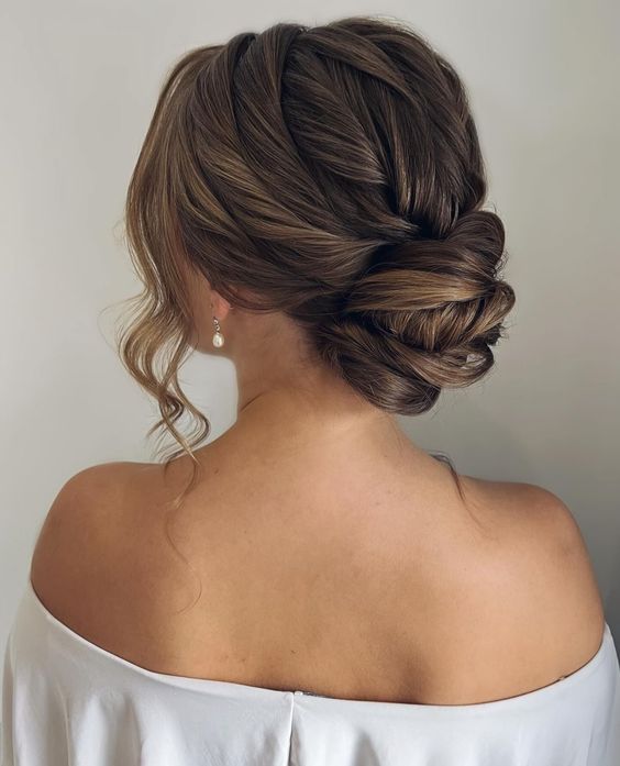 Low Updo 2