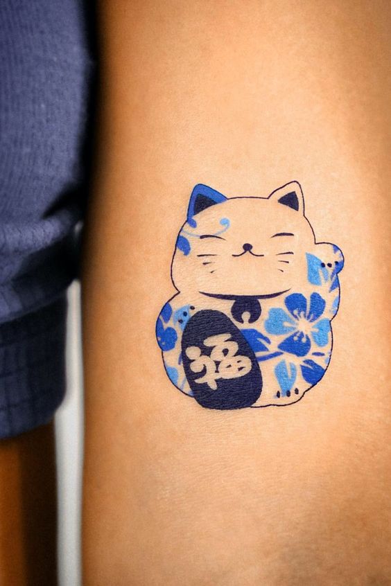 Lucky Cat Tattoo Ideas 3