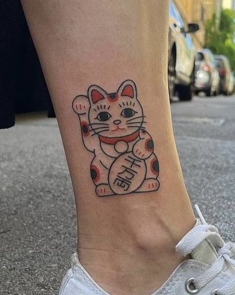 Lucky Cat Tattoo Ideas 4