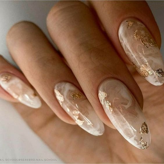 Nude Marble Bridesmaid Nail Ideas 2