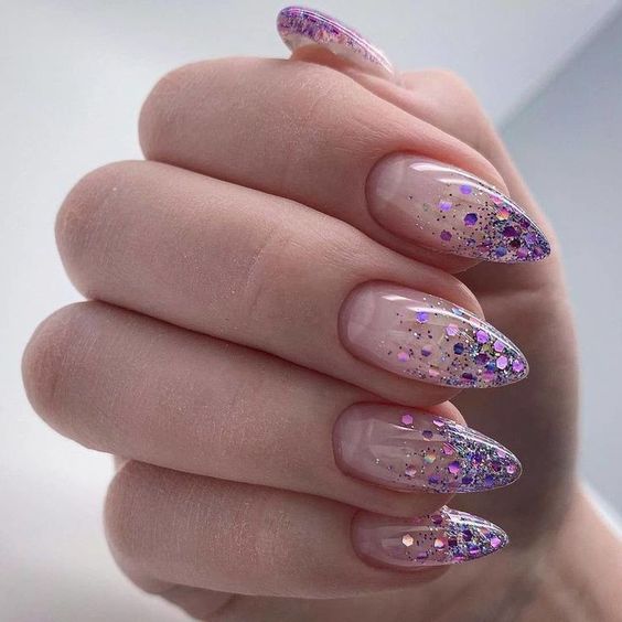 Ombre Glitter Fade Manicure 3