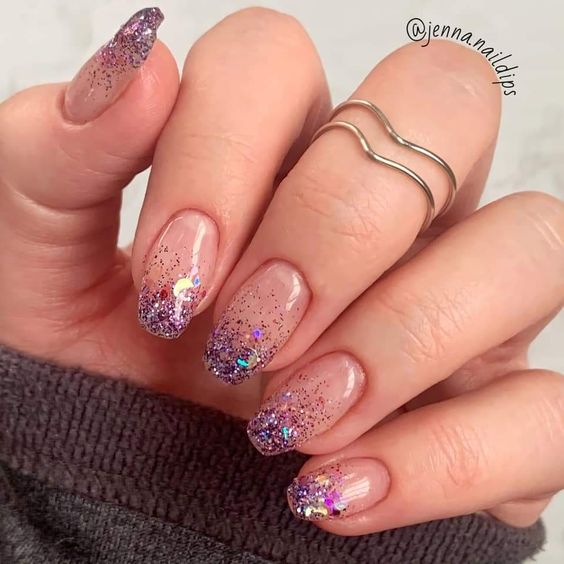 Ombre Glitter Fade Manicure 5