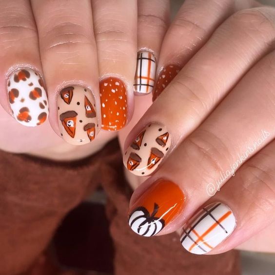 Short Pumpkin Pie Nails 3