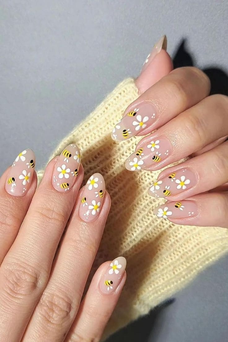 Small Flower Nail Arts 1