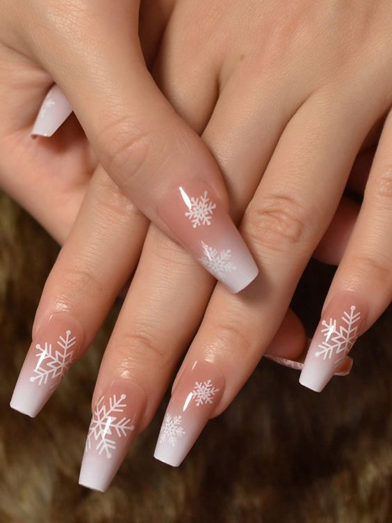 Snowflake White Nails 3