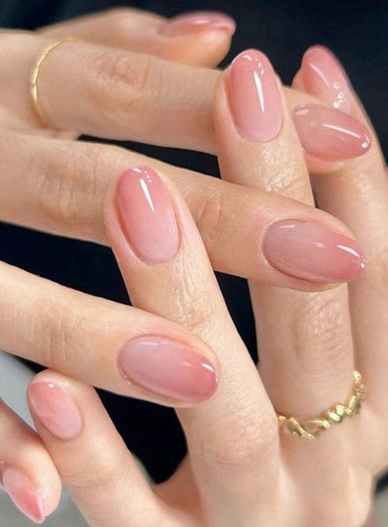 Soft Ombre Manicure 1