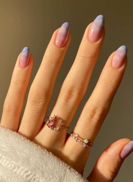 Soft Ombre Manicure 2