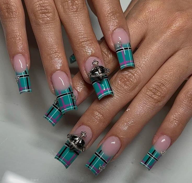 Vivien Westwood Core Nail Art 2