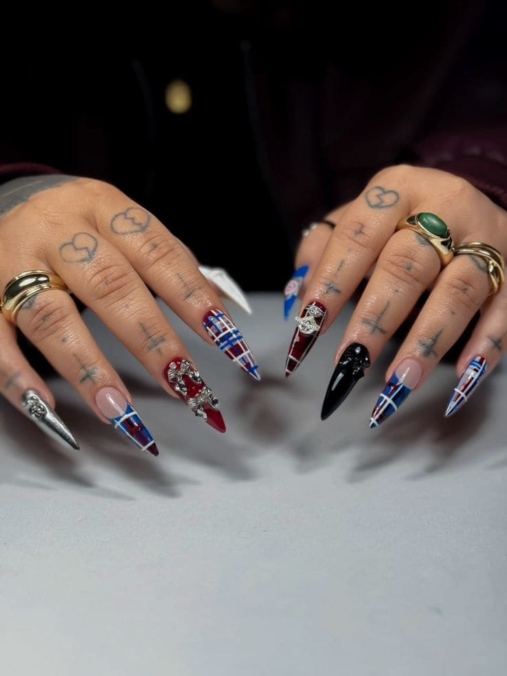 Vivien Westwood Core Nail Art 7