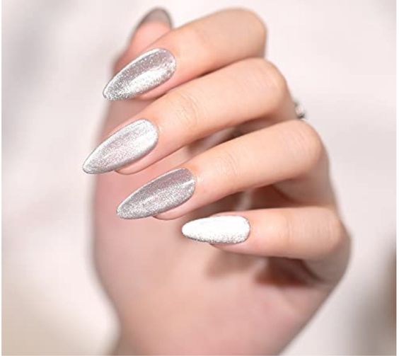 White Cat Eye Nails 5