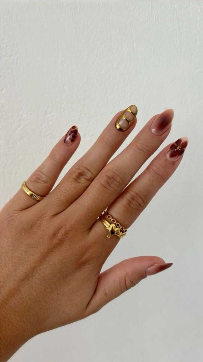 Autumn Mismatched Manicure 1