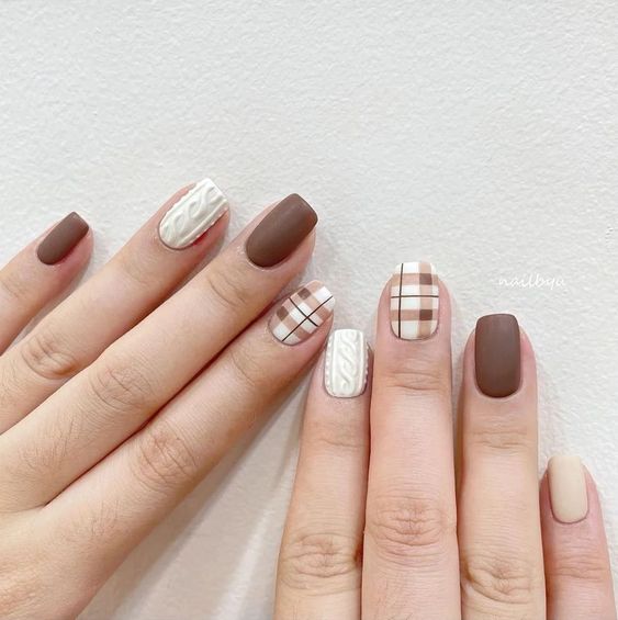 Brown Plaid Nails 2