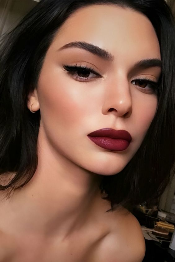 Burgundy Fall Lipstick Colors 5