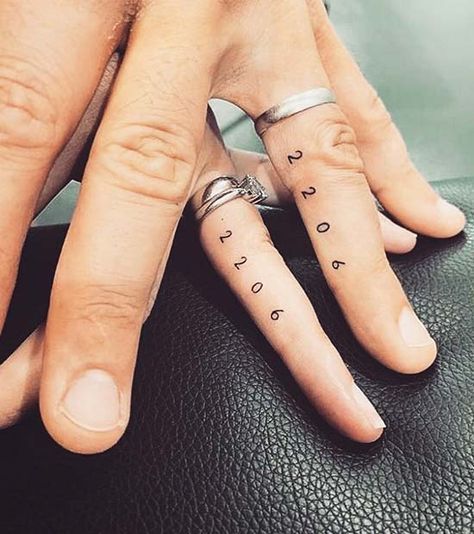 Date Finger Tattoos 3