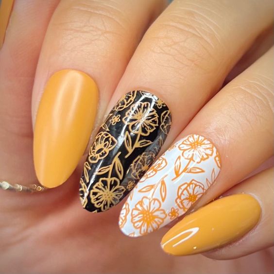 Marigold Theme Nails 7