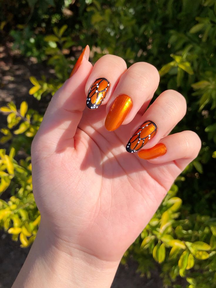 Monarch Nail Art 5