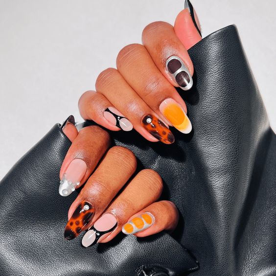 Orange And Black Abstract Nails 6